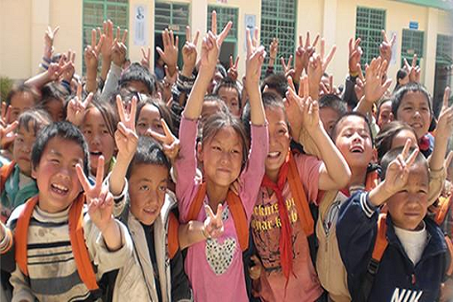 學(xué)史力行，愛(ài)心助學(xué)—— 建經(jīng)投資咨詢(xún)有限公司捐助貧困學(xué)生